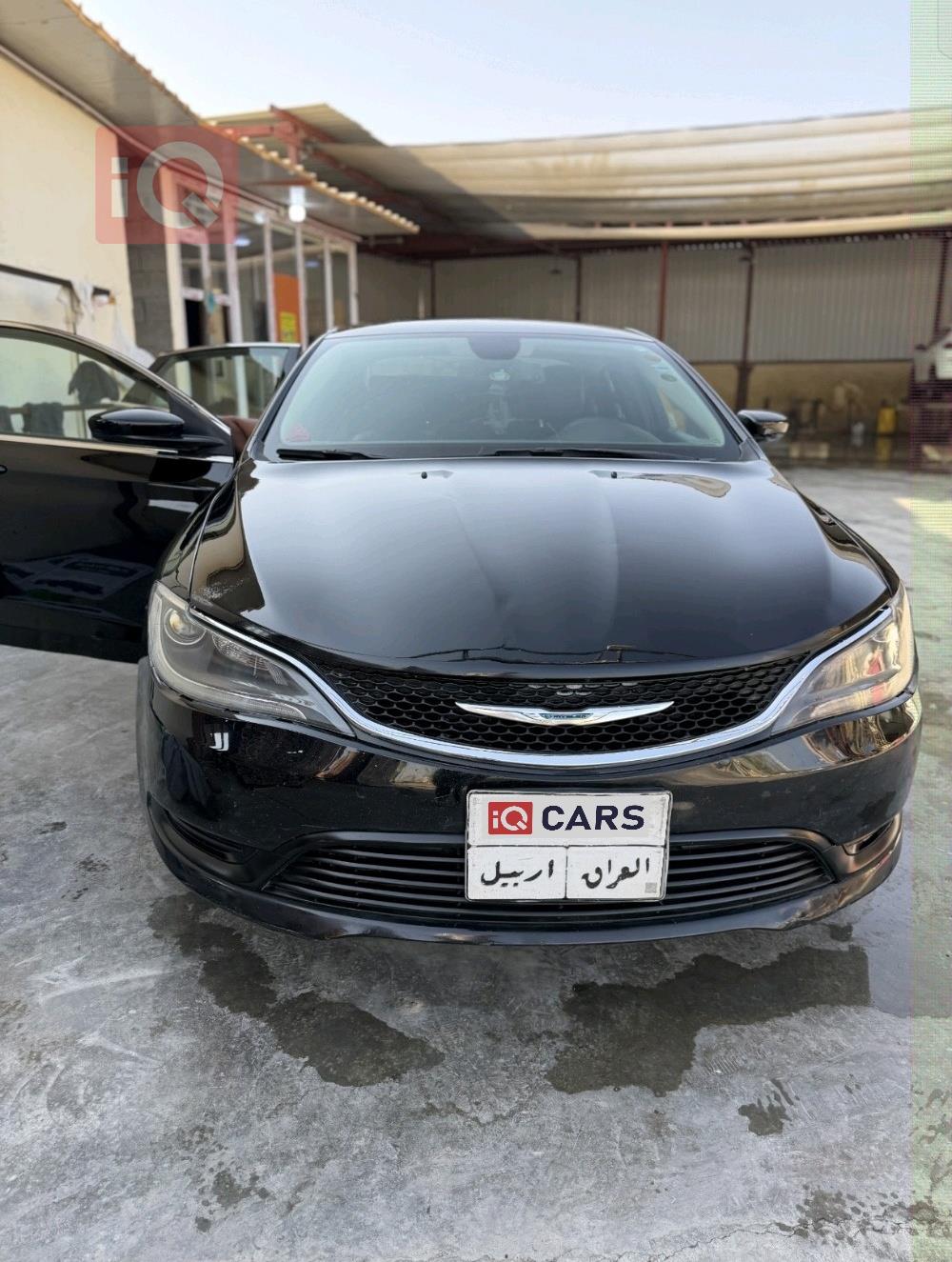 كرايسلر 200